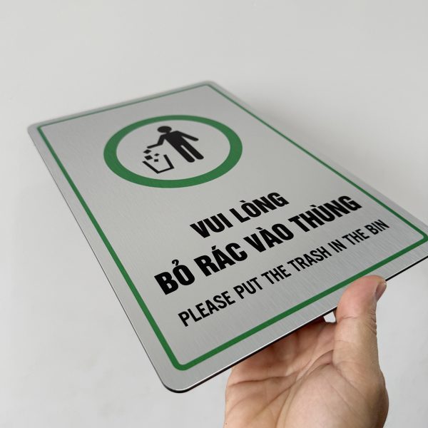 Biển b&aacute;o vui l&ograve;ng bỏ r&aacute;c v&agrave;o th&ugrave;ng, bảng hiệu chỉ dẫn khu vực bỏ r&aacute;c BG133 20x30cm Levushop
